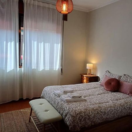 Roomy & Patio - 2 Bedroom Flat ポルト エクステリア 写真